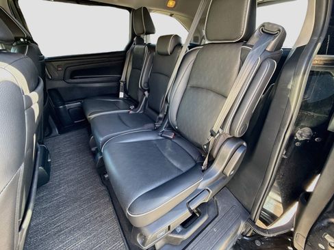 Used 2024 Honda Odyssey Elite image 15