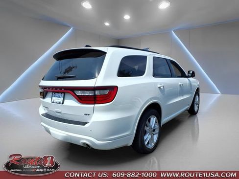 Used 2023 Dodge Durango GT AWD/4WD image 3