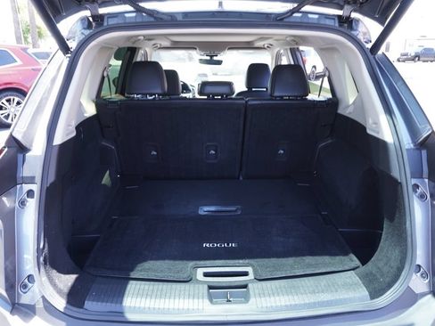 Used 2023 Nissan Rogue SL w/ SL Premium Package FWD image 8