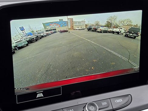 Used 2023 Chevrolet Blazer LT w/ Convenience Package image 3