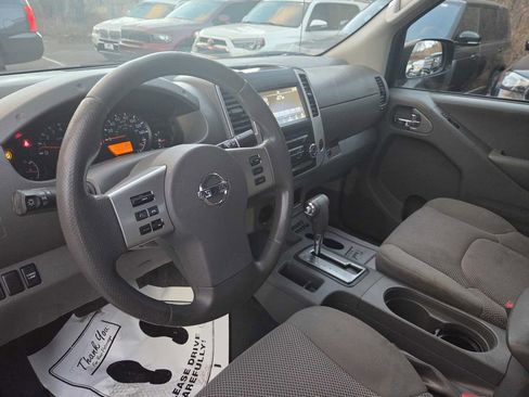 Used 2019 Nissan Frontier SV image 15