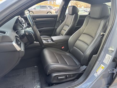 Used 2022 Honda Accord Sport image 5