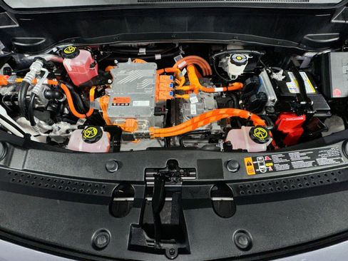 Used 2023 Chevrolet Bolt EUV Premier w/ Super Cruise Package image 37