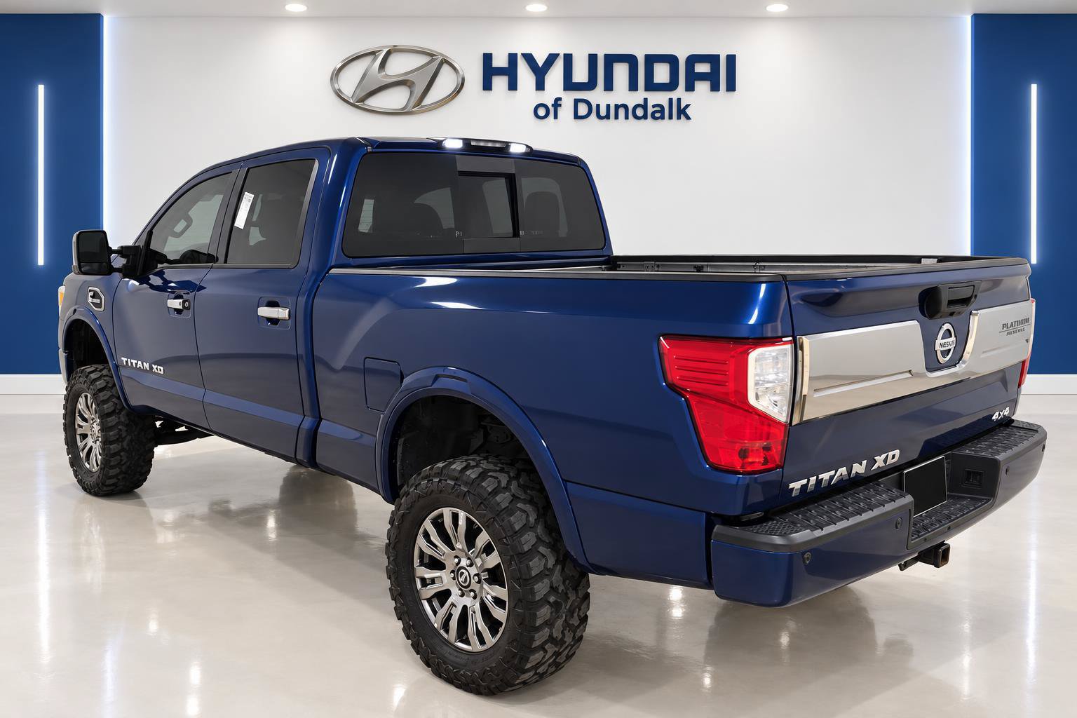 Used 2017 Nissan Titan Platinum Reserve AWD/4WD image 2