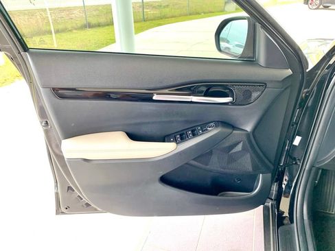 Used 2023 Kia Seltos EX AWD/4WD image 11
