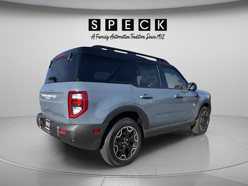 New 2025 Ford Bronco Sport Outer Banks w/ Outer Banks Tech Package+ AWD/4WD image 5