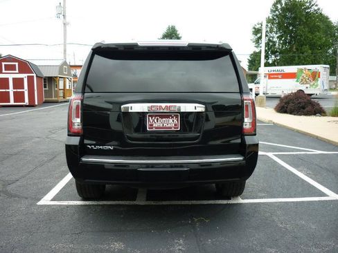 Used 2015 GMC Yukon Denali w/ Touring Package AWD/4WD image 6