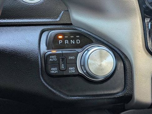 Used 2020 RAM 1500 Laramie AWD/4WD image 12