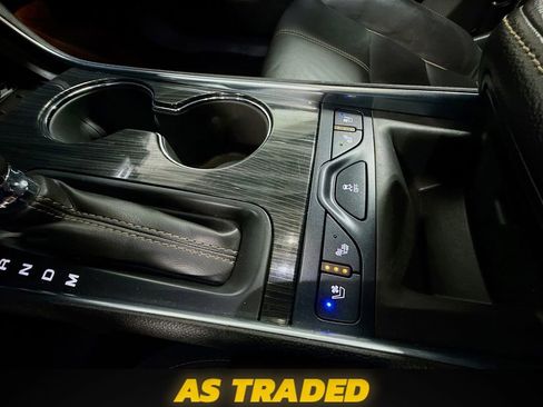 Used 2017 Chevrolet Impala Premier w/ Enhanced Convenience Package FWD image 23