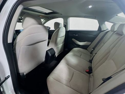 Used 2024 Honda Accord EX image 19