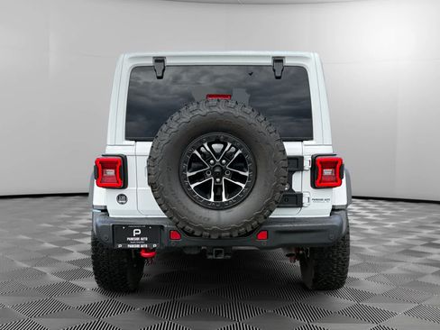 Used 2024 Jeep Wrangler Unlimited Rubicon AWD/4WD image 6