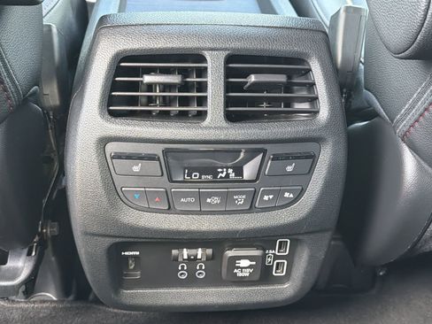 Used 2022 Honda Pilot Black Edition image 23