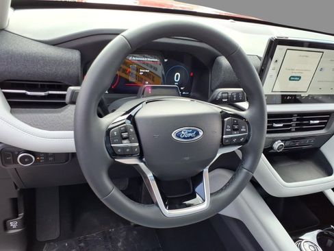 New 2026 Ford Explorer Platinum AWD/4WD image 22