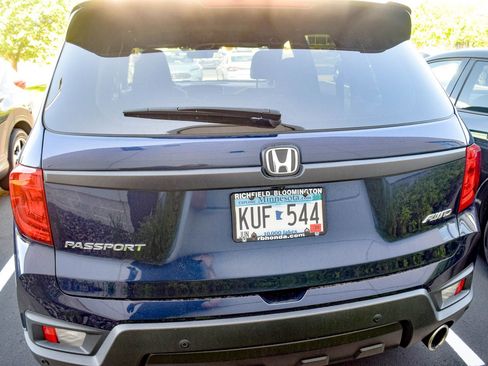Used 2023 Honda Passport EX-L image 17