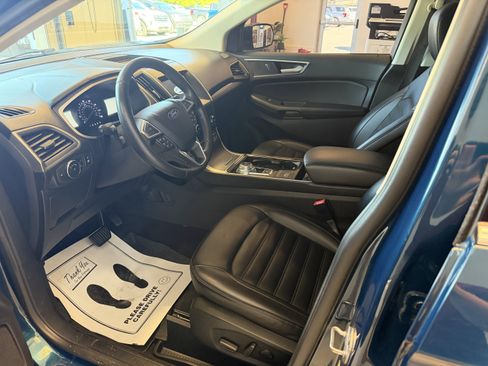 Used 2020 Ford Edge SEL w/ Convenience Package AWD/4WD image 8