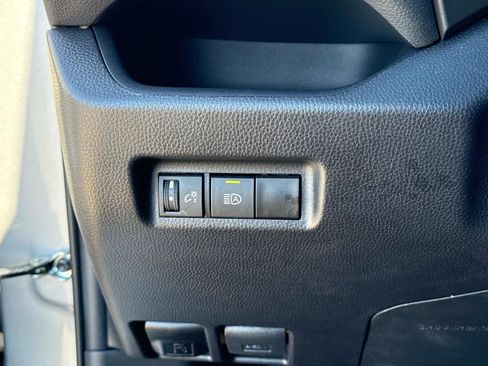 Used 2024 Toyota RAV4 LE image 32