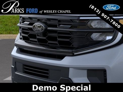 New 2026 Ford Expedition Platinum w/ Stealth Performance Package AWD/4WD image 17