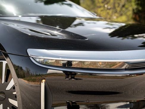 Used 2023 Lucid Air Touring image 8