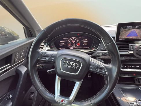 Used 2018 Audi SQ5 Premium Plus w/ Navigation Package AWD/4WD image 16