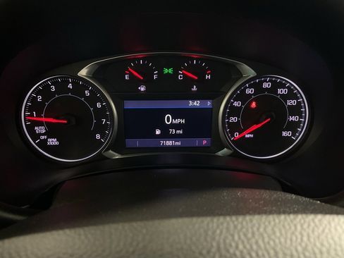 Used 2022 GMC Terrain SLT image 23