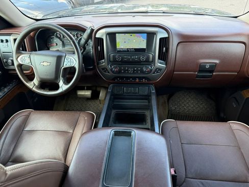 Used 2015 Chevrolet Silverado 1500 High Country w/ High Country Premium Package RWD image 13