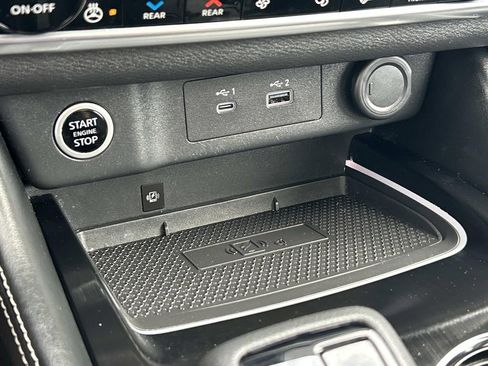 Used 2023 Nissan Rogue Platinum w/ Platinum Premium Package image 35