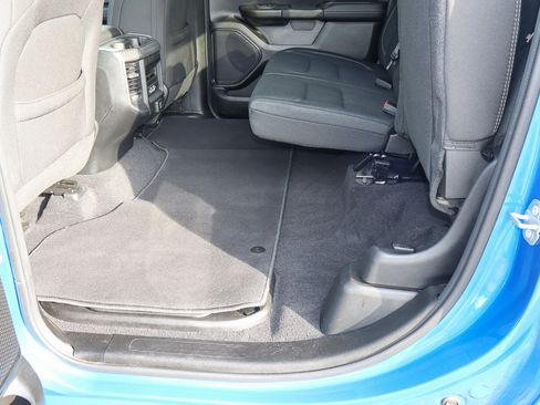 Used 2025 RAM 1500 Big Horn AWD/4WD image 19
