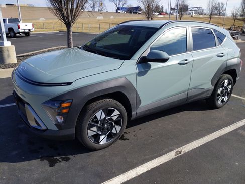 Used 2025 Hyundai Kona SEL image 5