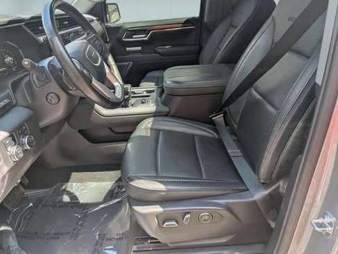 Used 2024 GMC Sierra 1500 Denali w/ Technology Package AWD/4WD image 12
