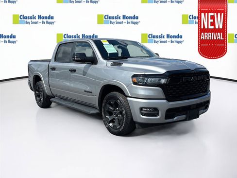 Used 2025 RAM 1500 Big Horn AWD/4WD image 1