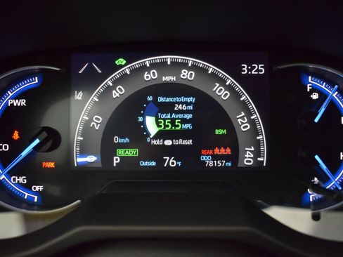 Used 2024 Toyota RAV4 SE AWD/4WD image 16