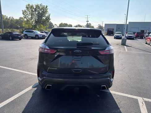 Used 2020 Ford Edge ST w/ Cold Weather Package AWD/4WD image 5