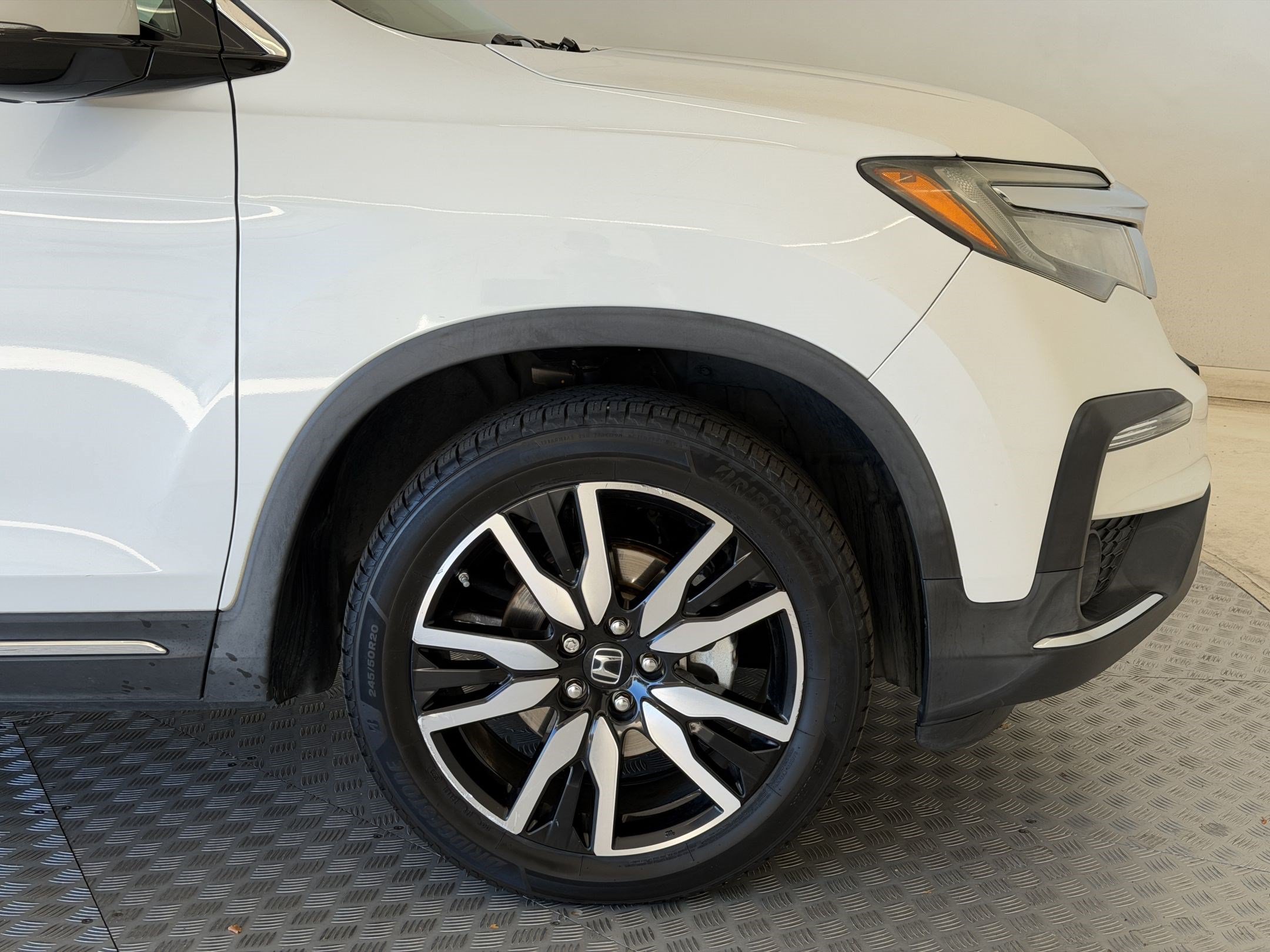 Used 2020 Honda Pilot Elite image 13