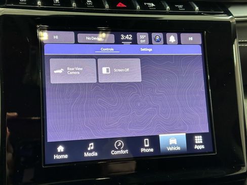 Used 2023 Jeep Grand Cherokee Laredo image 46