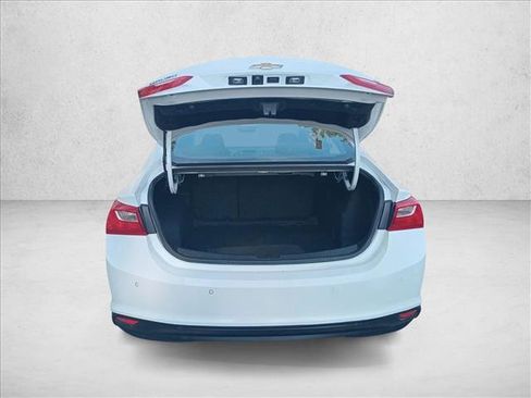 Used 2024 Chevrolet Malibu LT image 7