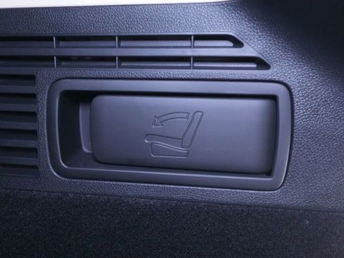 New 2026 Genesis GV70 2.5T Select image 28