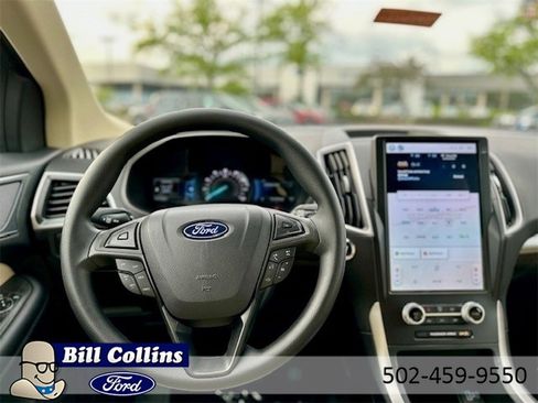 New 2024 Ford Edge SE image 11