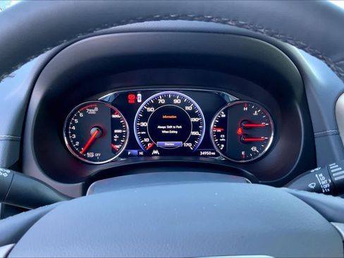 Used 2024 GMC Terrain Denali w/ Denali Premium Package image 25