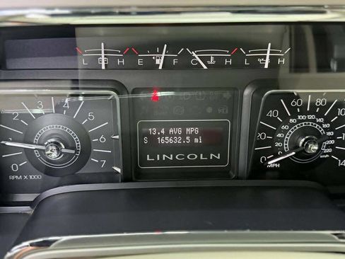 Used 2008 Lincoln Navigator 4WD image 25