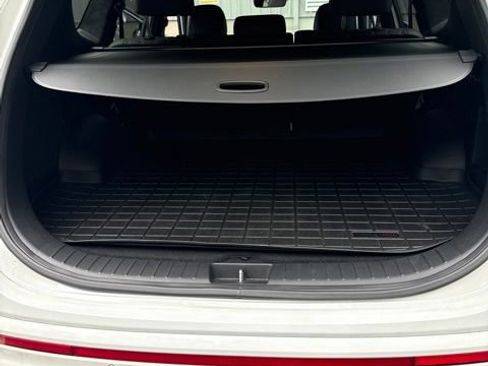Used 2021 Hyundai Santa Fe Calligraphy AWD/4WD image 7