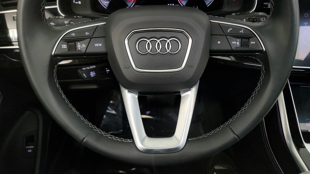 Used 2025 Audi Q7 3.0T Premium Plus w/ Premium Plus Package AWD/4WD image 62