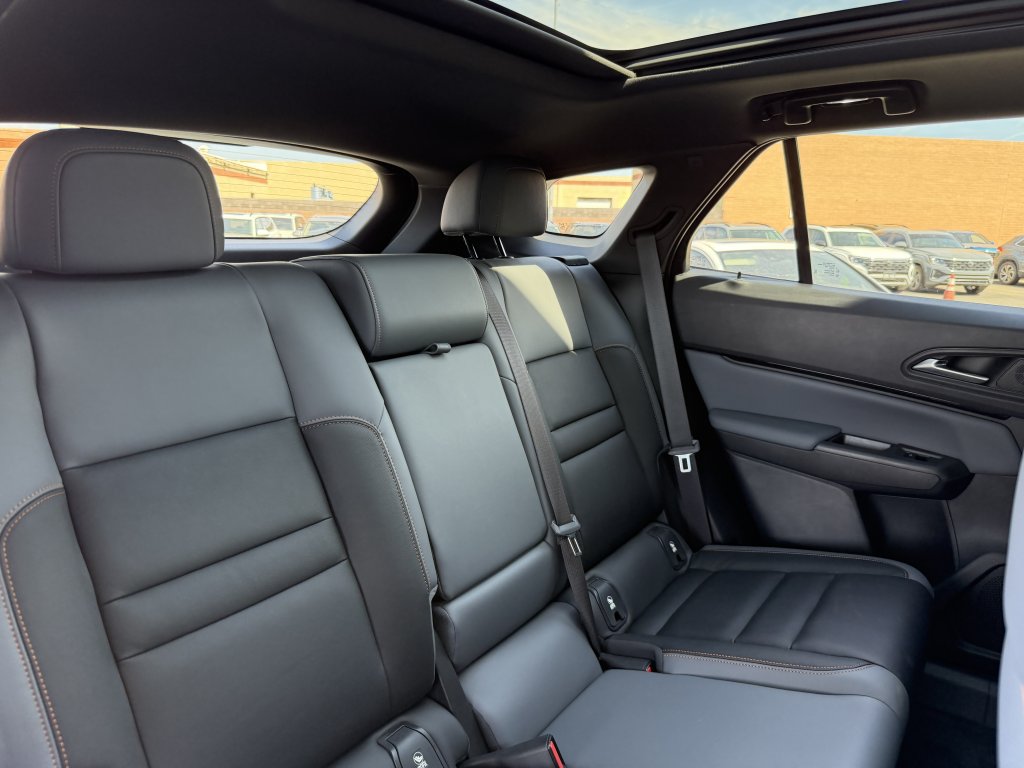 Used 2024 Honda Prologue Touring image 39