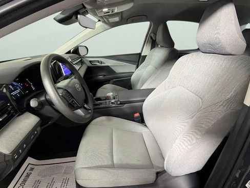 Used 2026 Toyota Camry LE w/ Convenience Package image 17