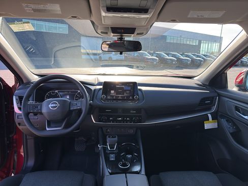 New 2026 Nissan Rogue SV image 28