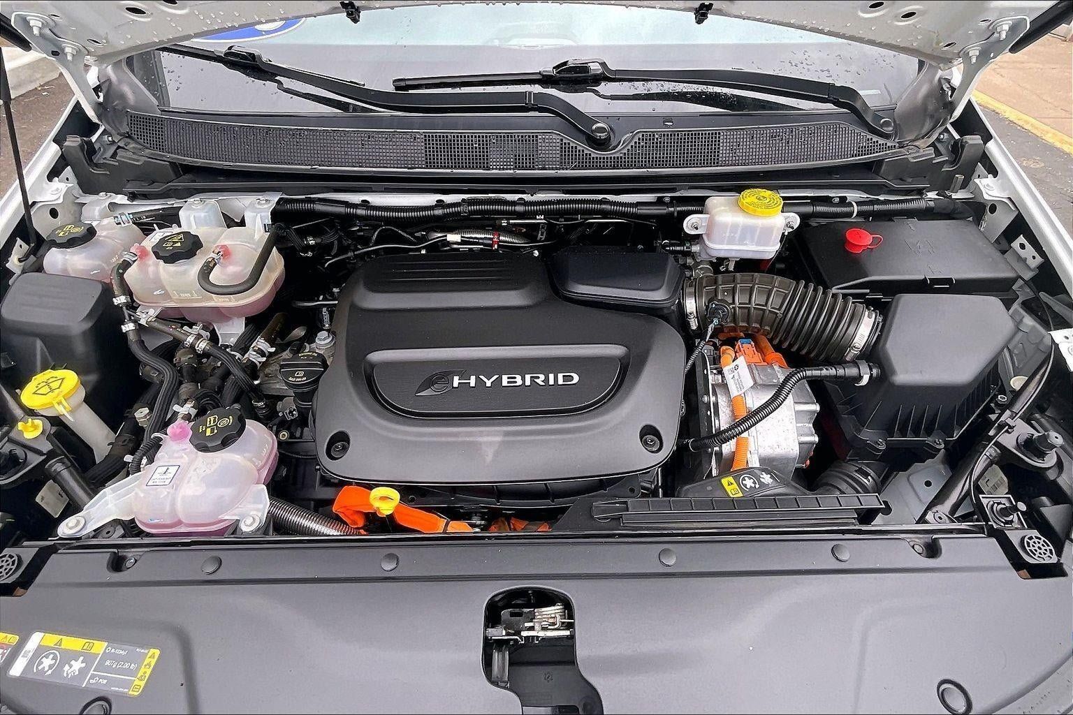 Used 2023 Chrysler Pacifica Pinnacle FWD image 10