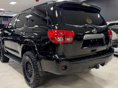 Used 2013 Toyota Sequoia Limited AWD/4WD image 7