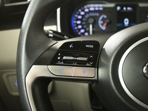 Used 2022 Hyundai Tucson SE image 34