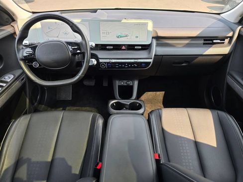 Used 2023 Hyundai Ioniq 5 Limited AWD/4WD image 16
