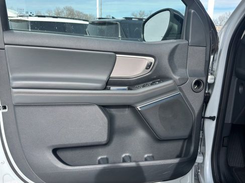 Used 2025 Ford Expedition Max Active image 10