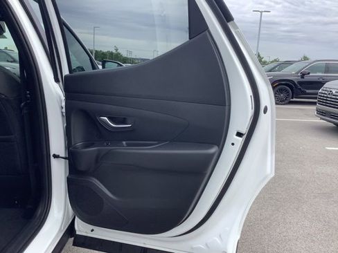 Used 2025 Hyundai Santa Cruz SEL AWD/4WD image 31